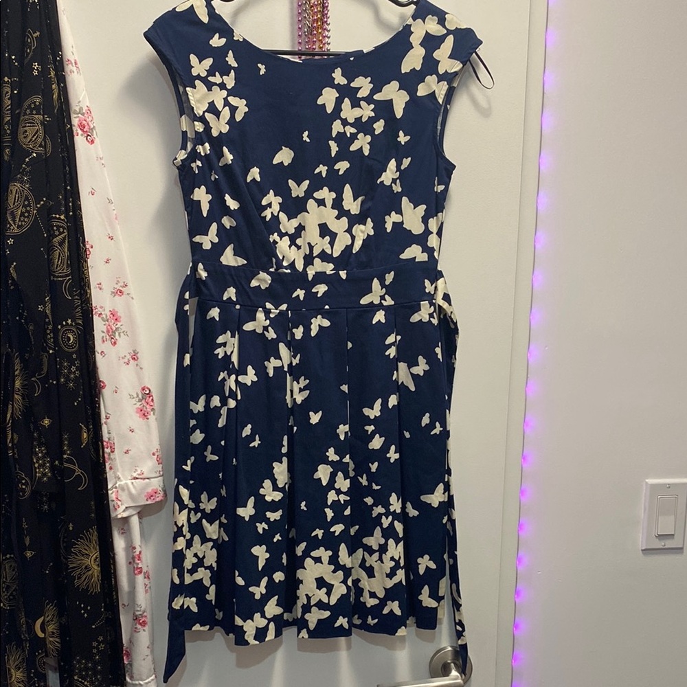 Closet Navy and Cream Floral Dress